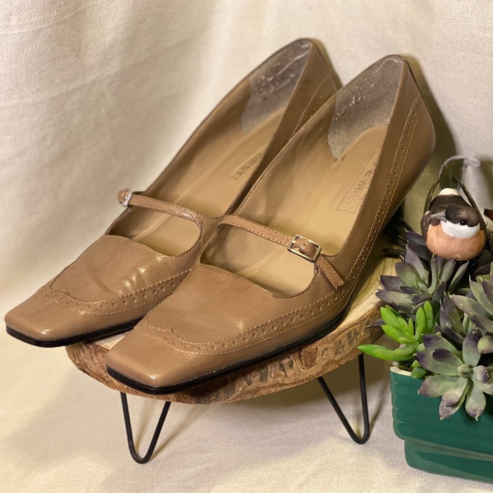 Nine west Nwbernisa Taupe Leather Heels (size 8)